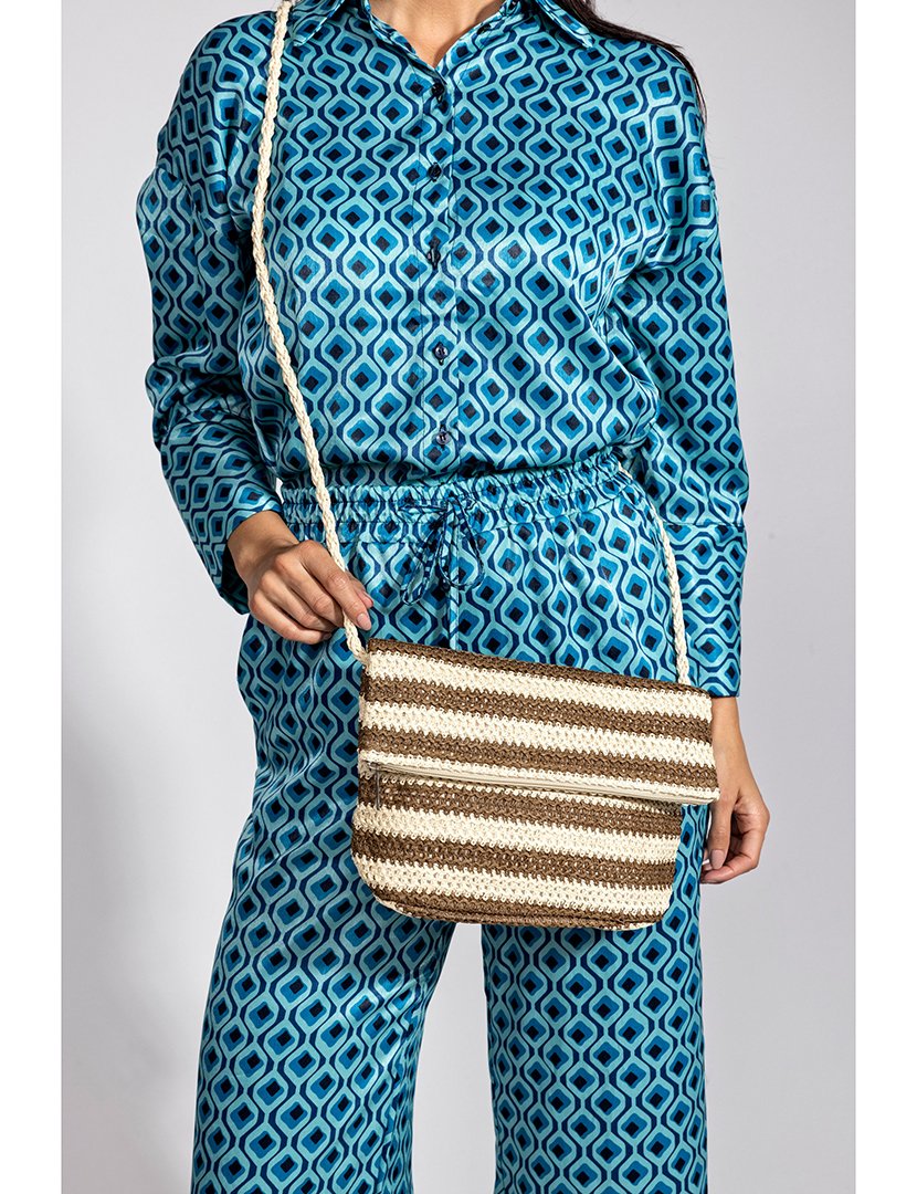 Mala de palha multicolorida