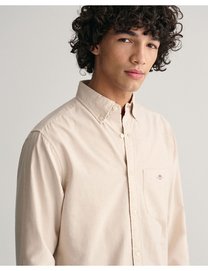 Camisa de manga comprida clássica oxford Bege
