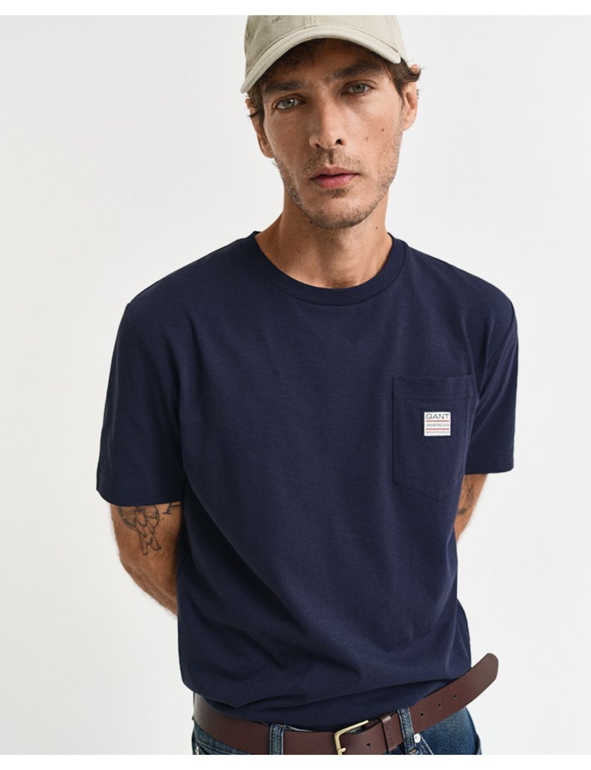 T-shirt com bolso Azul