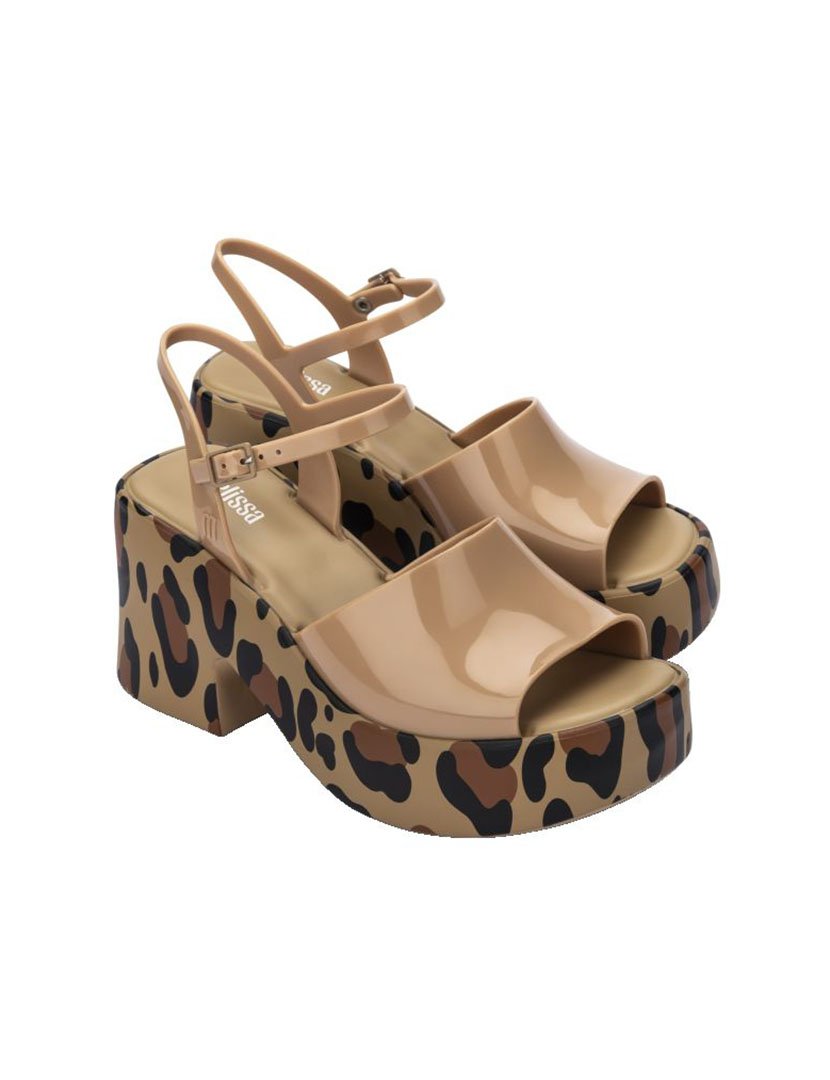 Sandálias plataforma Lina Castanho