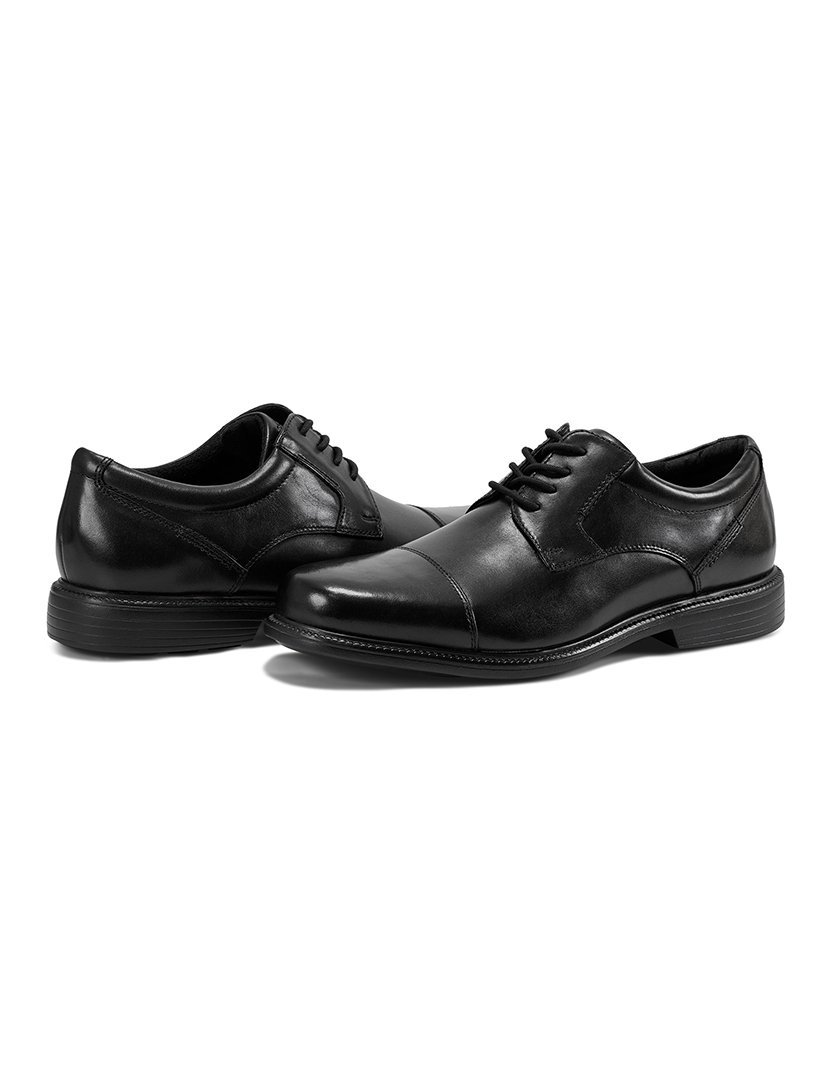 Sapato Charles Road Cap Toe Oxford Preto