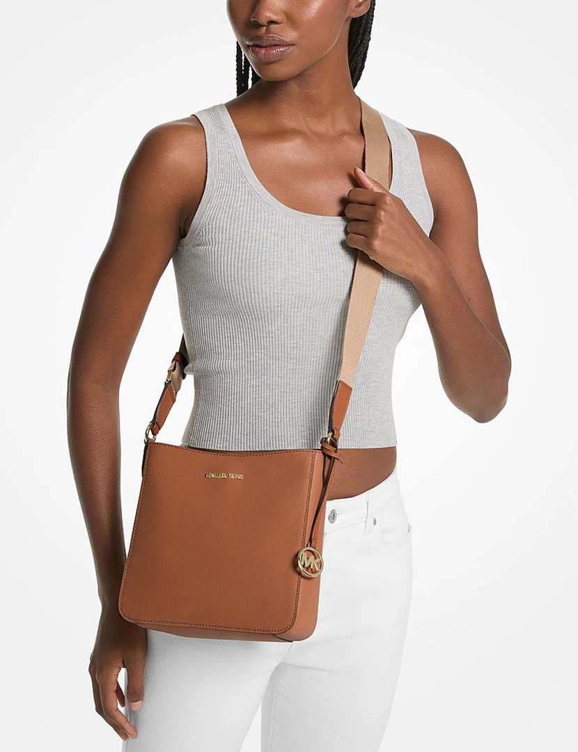 Jet Set Travel Small Messenger Bag Brown
