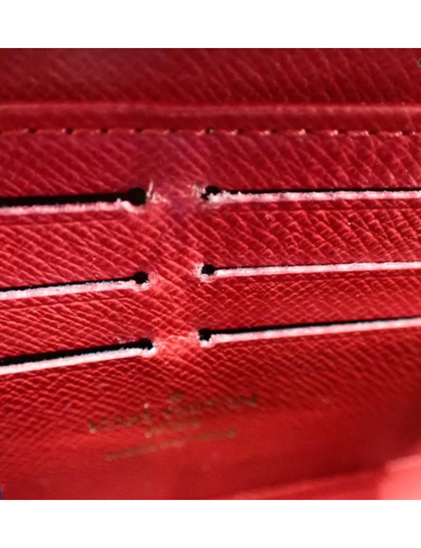 Wallet Epi Leather Medium