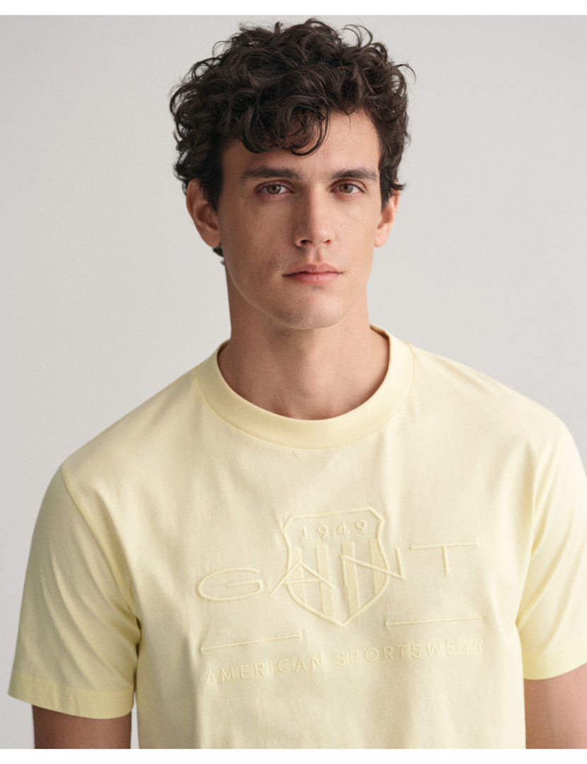 T-Shirt Tonal Archive Shield Amarelo